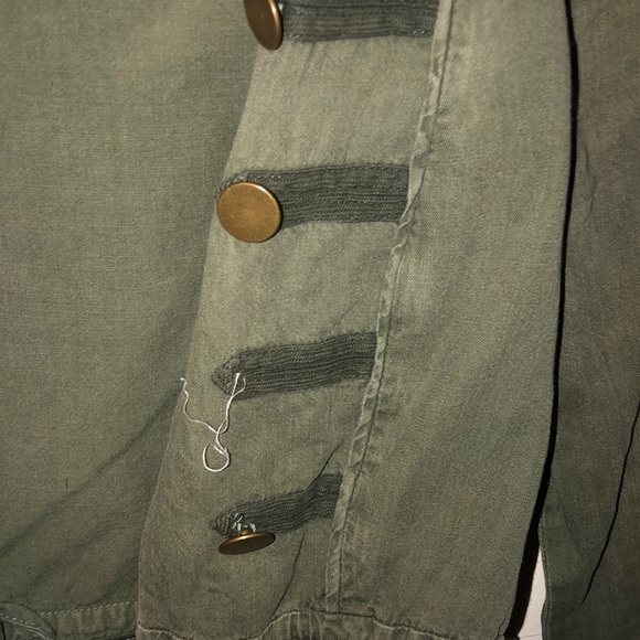 Jacket - Picture 2 of 4